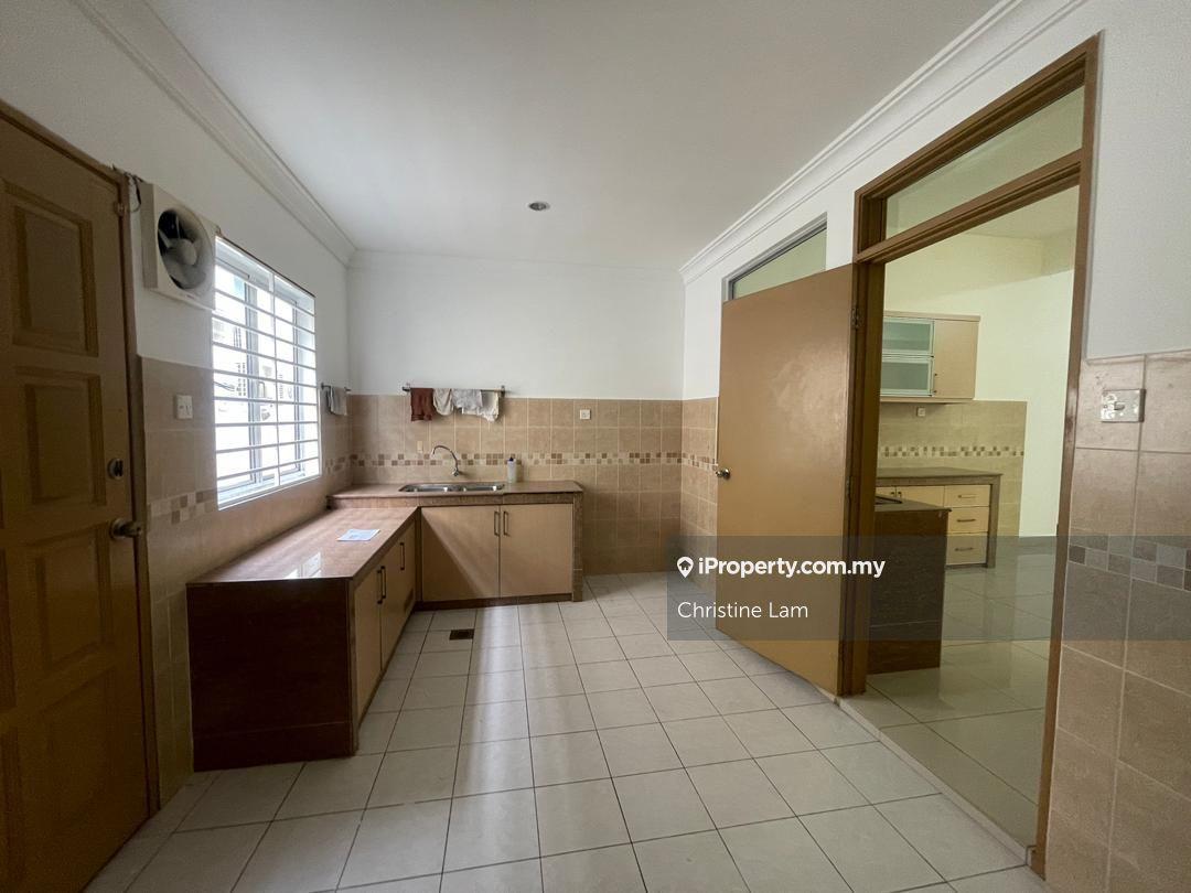 Rumah Berangkai 2 Tingkat untuk Dijual di Kota Kemuning, Shah Alam oleh Christine Lam - iProperty.com.my