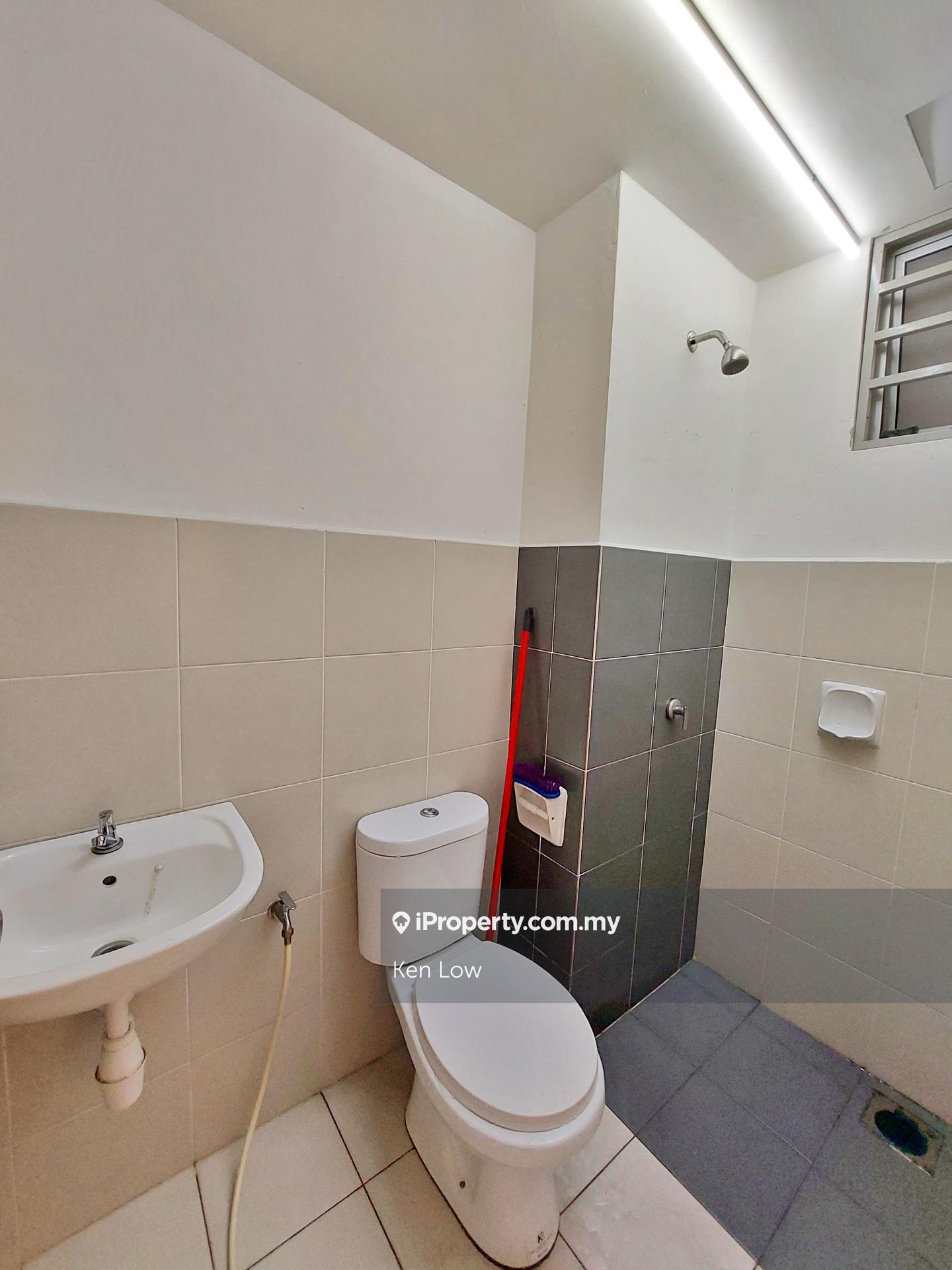 Apartment for Rent in The Residence 1 @ Tiara South by Ken Low - iProperty.com.my