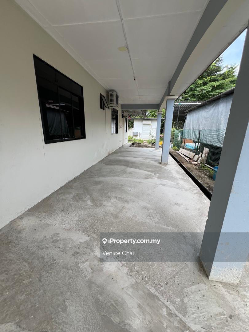 Rumah Berkembar untuk Dijual di Miri, Sarawak oleh Venice Chai - iProperty.com.my