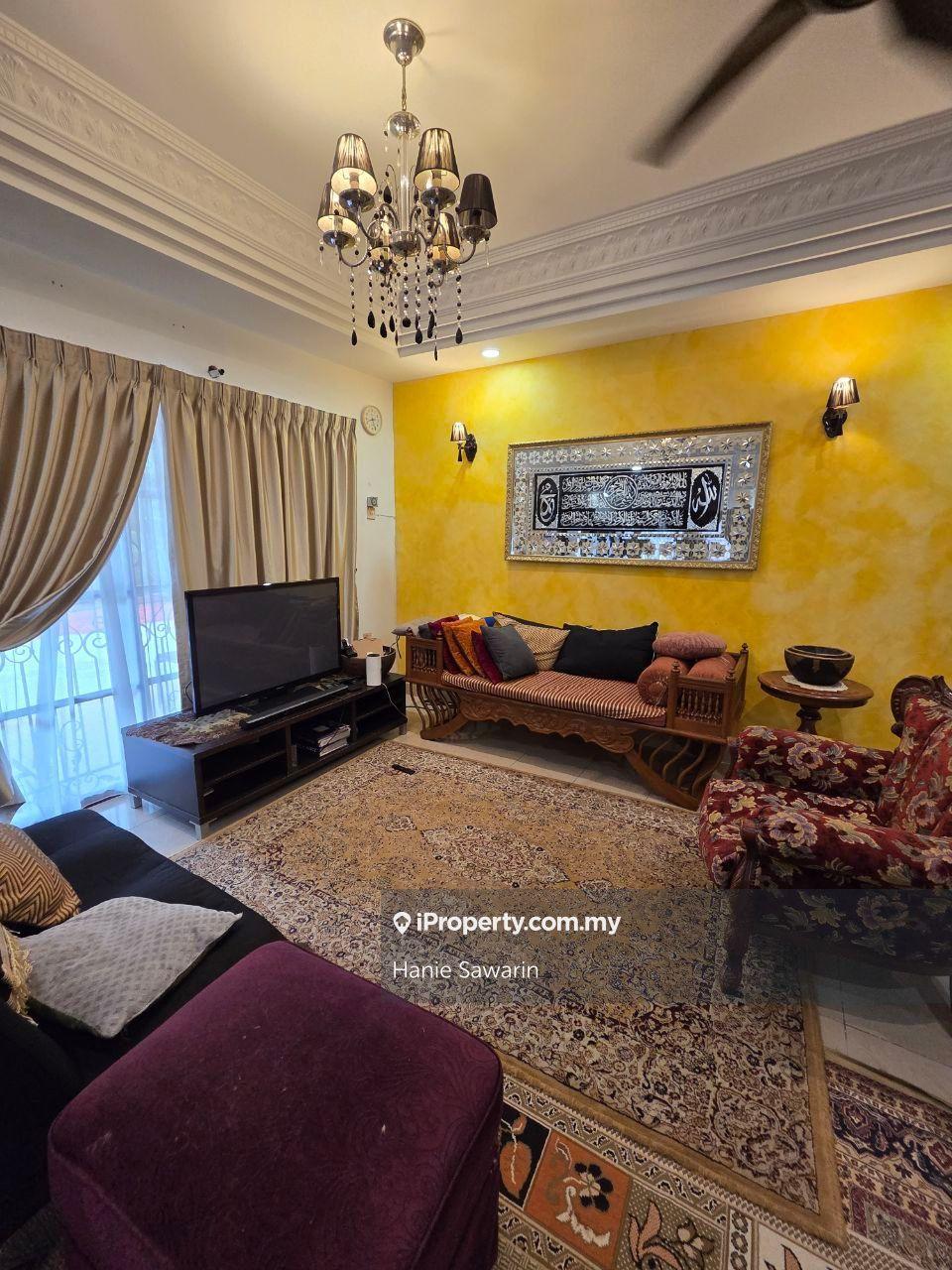 Rumah Berangkai 2 Tingkat untuk Dijual di Bukit Jelutong, Shah Alam oleh Hanie Sawarin - iProperty.com.my