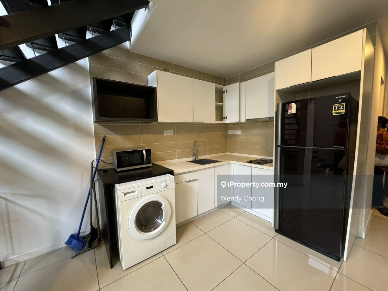 Residensi Servis untuk Dijual di D'Latour oleh Wendy Chong - iProperty.com.my