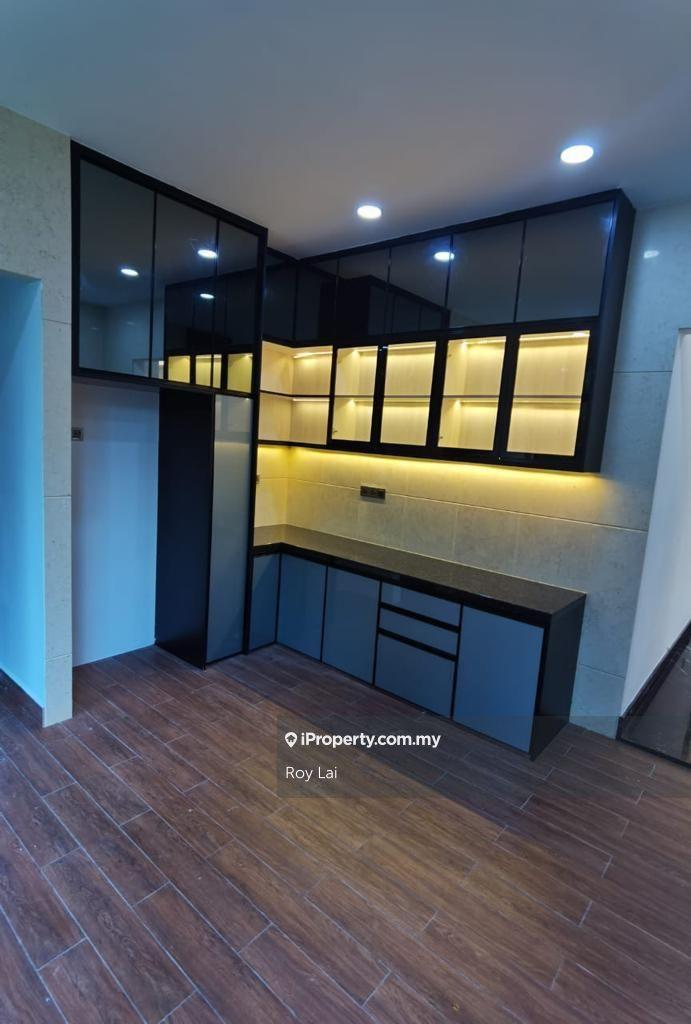 Bungalow House for Sale in Taman Equine Bungalow For Sales, Serdang Bungalow, Seri Kembangan by Roy Lai - iProperty.com.my