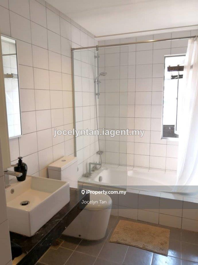 Residensi Servis untuk Dijual di PJ8 oleh Jocelyn Tan - iProperty.com.my