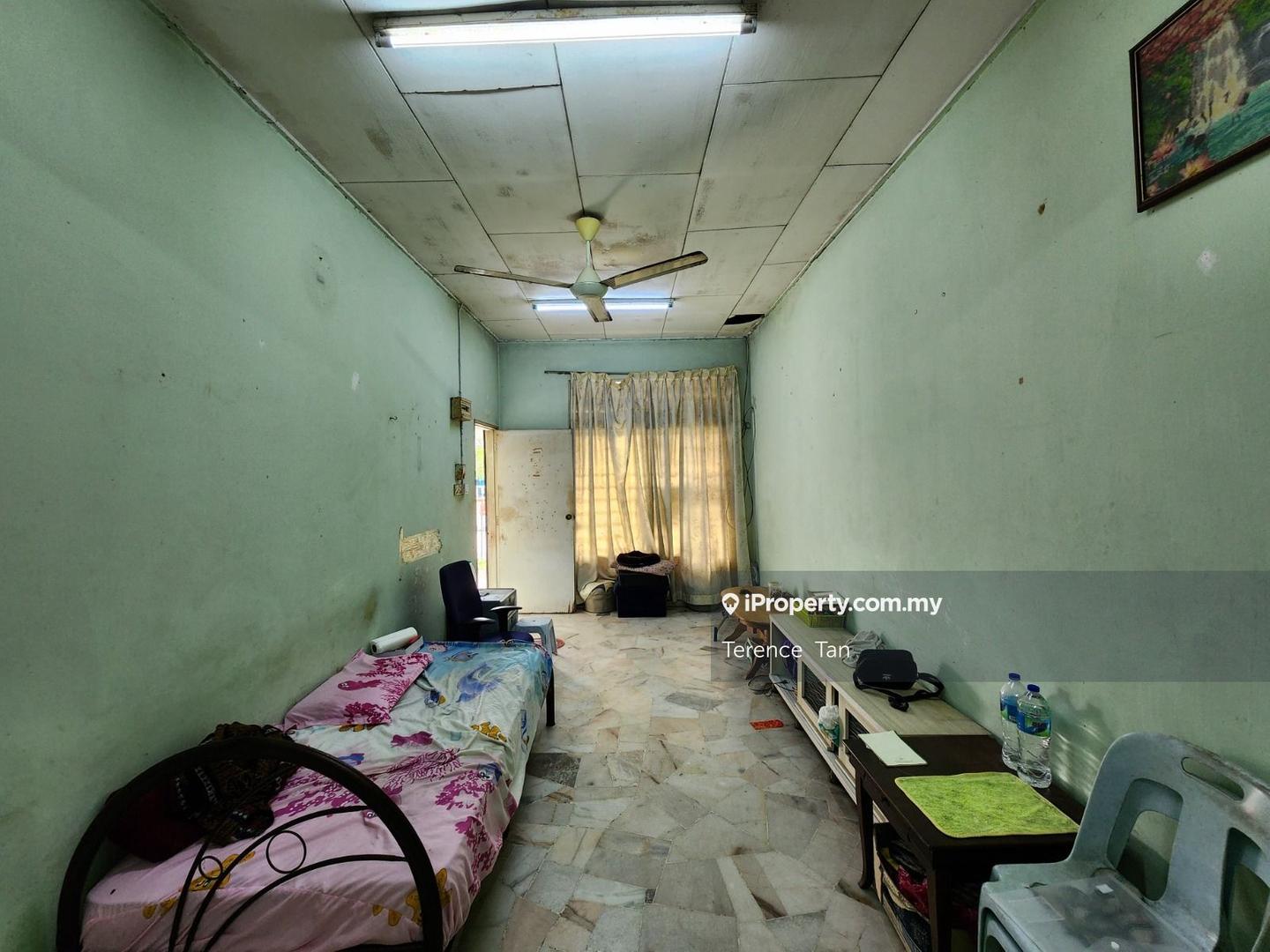 Rumah Berangkai 1 Tingkat untuk Dijual di Johor Bahru, Johor oleh Terence Tan - iProperty.com.my