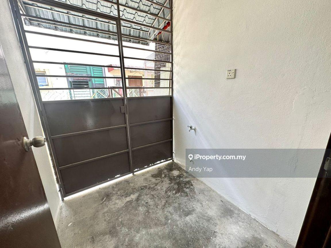 Rumah Bandar untuk Dijual di Desa Mutiara, Bandar Country Homes, Rawang, Rawang oleh Andy Yap - iProperty.com.my