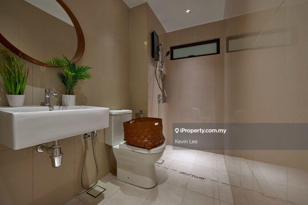 Residensi Servis untuk Dijual di M Azura oleh Kevin Lee - iProperty.com.my