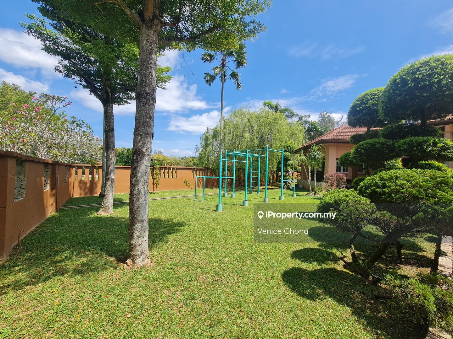 Bungalow House for Sale in Country Heights, Kajang by Venice Chong - iProperty.com.my