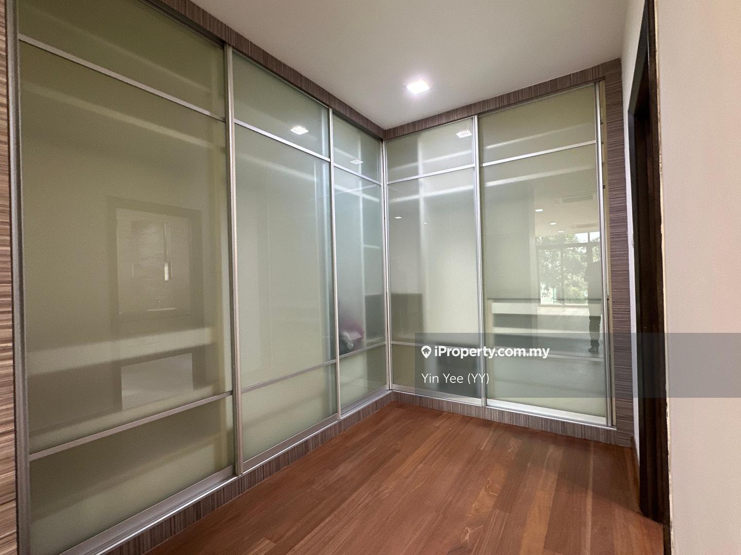 Bungalow House for Sale in Bukit Gita Bayu, Seri Kembangan by Yin Yee (YY) - iProperty.com.my