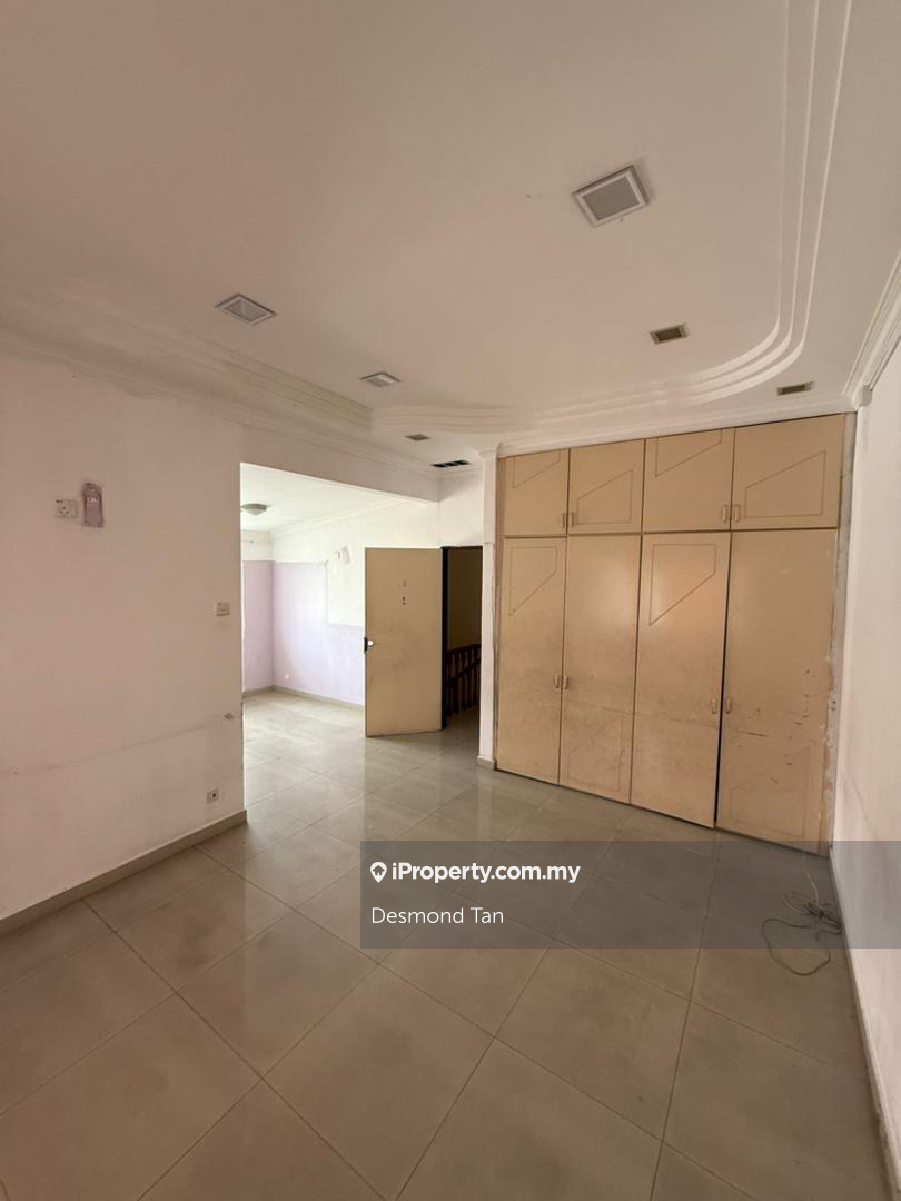 Rumah Berangkai 2 Tingkat untuk Dijual di Taman Sea, Petaling Jaya oleh Desmond Tan - iProperty.com.my