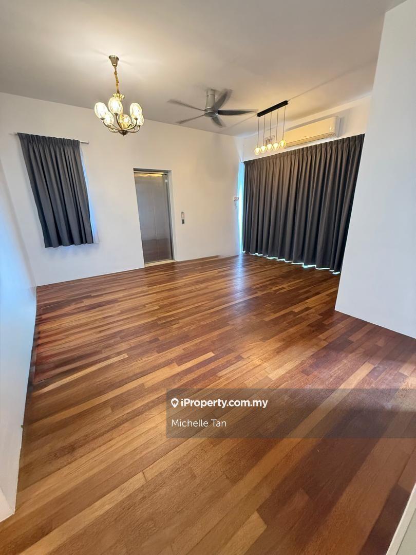 Bungalow House for Sale in Kayangan Heights, Shah Alam by Michelle Tan - iProperty.com.my