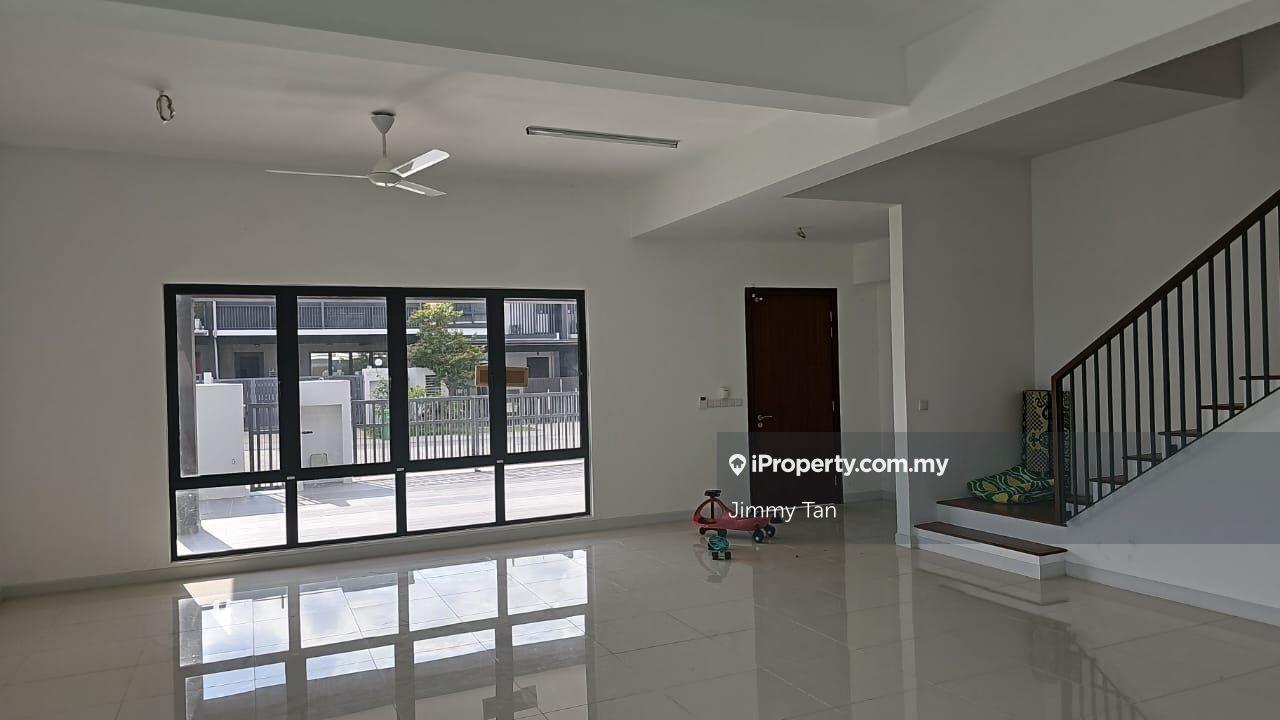 Rumah Berangkai 2 Tingkat untuk Dijual di Bandar Seri Coalfields - Corner Hampton Residences, Sungai Buloh oleh Jimmy Tan - iProperty.com.my
