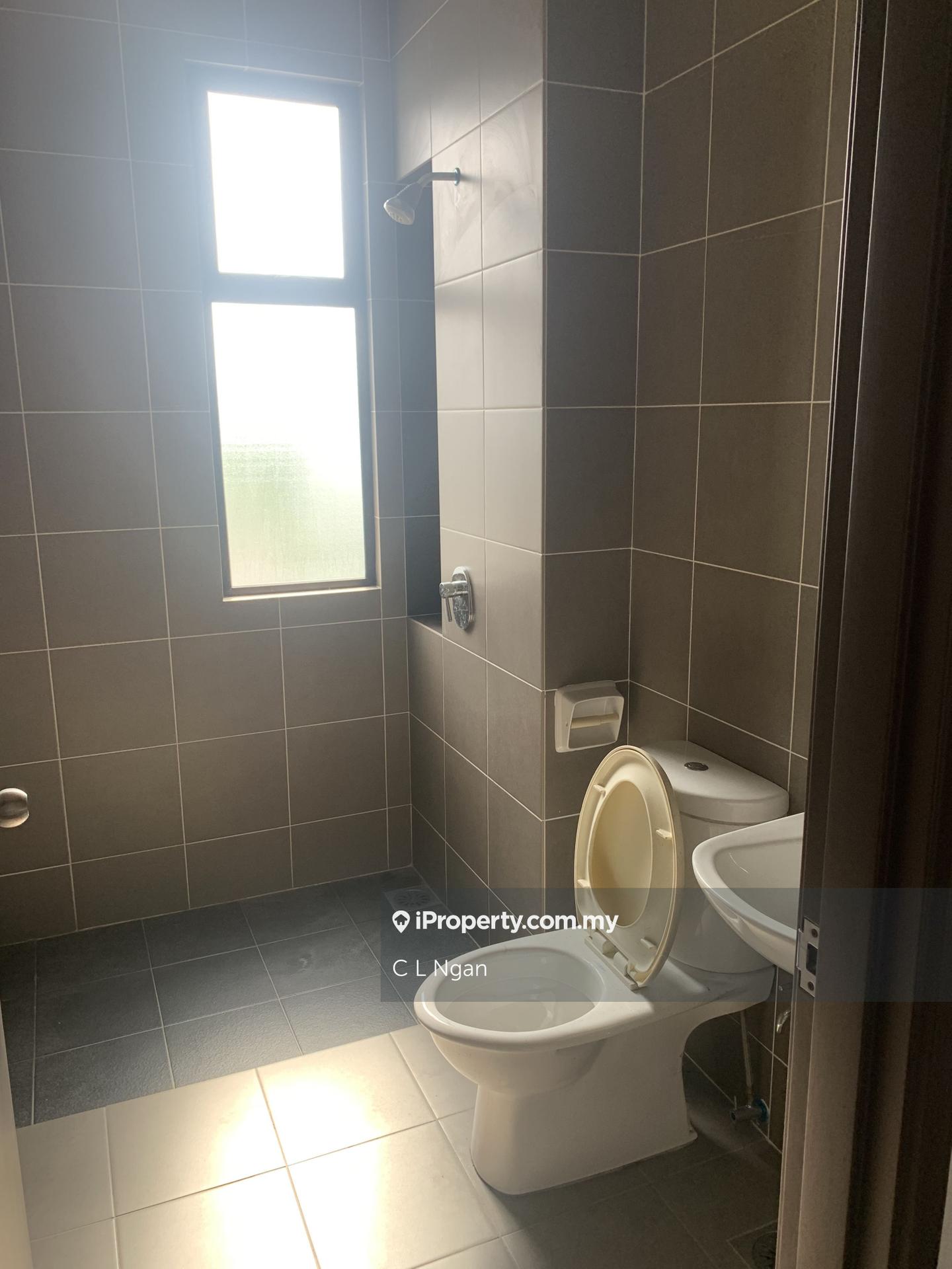 Rumah Berangkai 2 Tingkat untuk Dijual di Jade Hills, Kajang oleh C L Ngan - iProperty.com.my