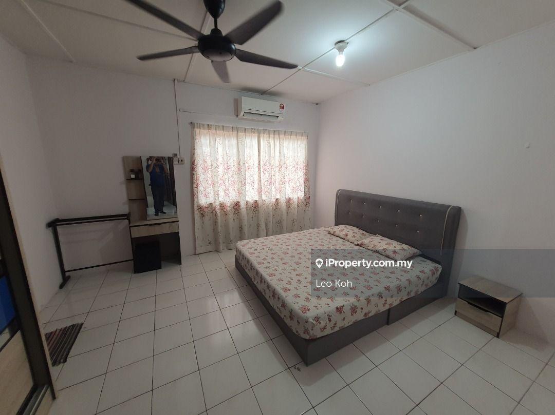 2-storey Terraced House for Sale in Taman Pinggiran Putra, Seri Kembangan by Leo Koh - iProperty.com.my