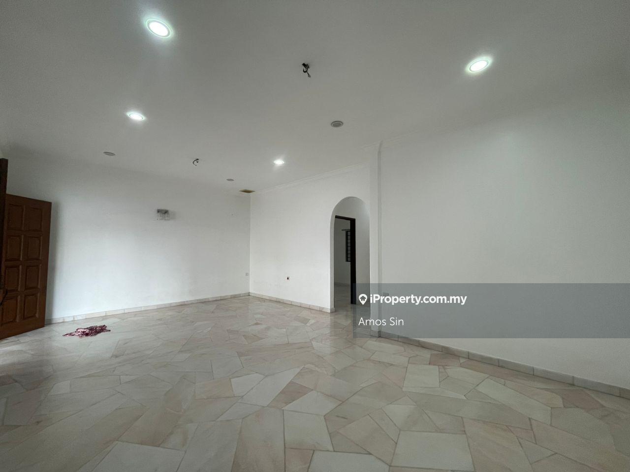 Semi-Detached House for Sale in Taman Kampar, George Town by Amos Sin - iProperty.com.my