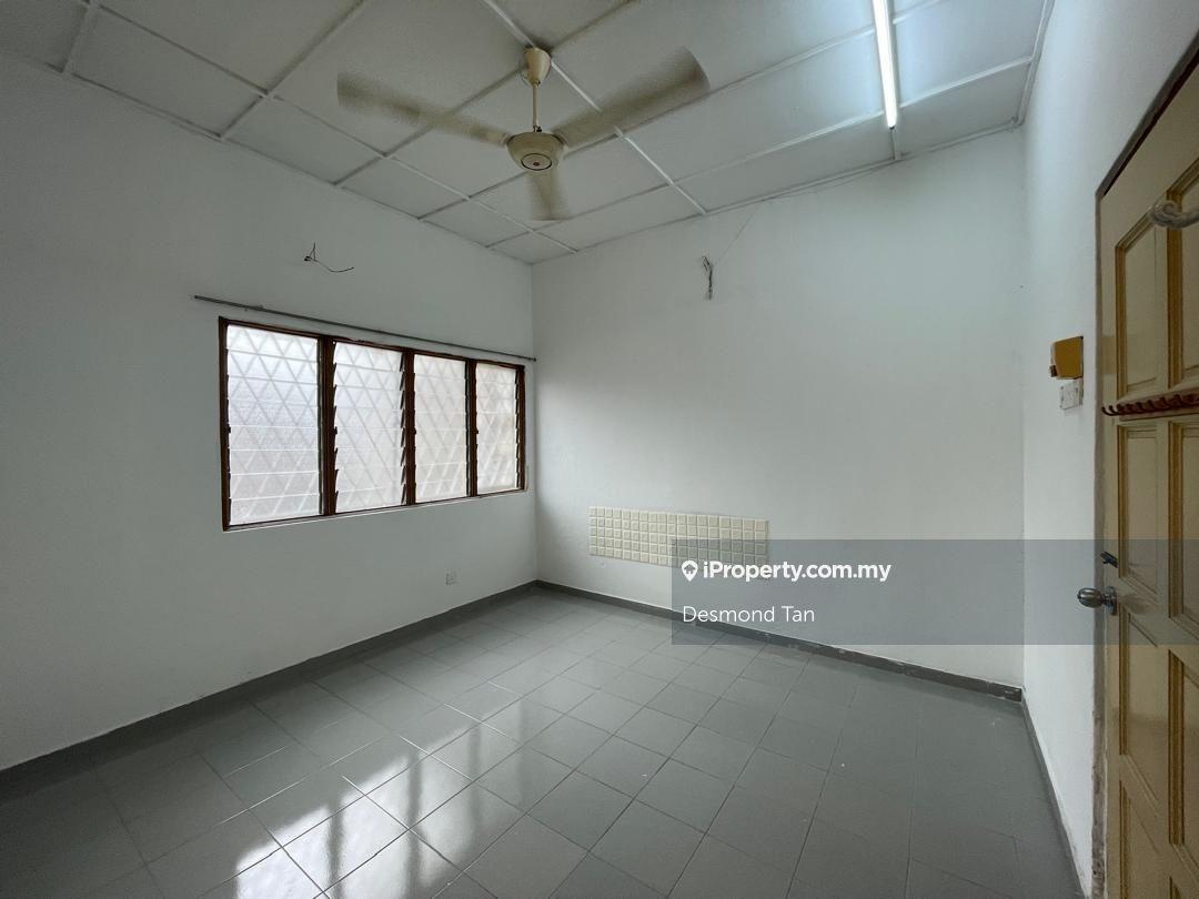 2-storey Terraced House for Sale in Taman Sea, Petaling Jaya by Desmond Tan - iProperty.com.my