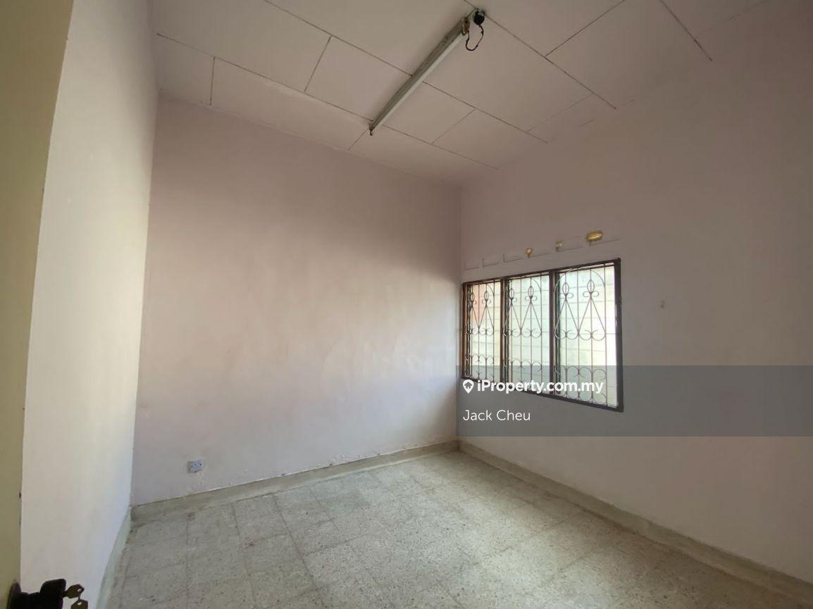 Rumah Berangkai 1 Tingkat untuk Dijual di Taman Pelangi, Johor Bahru oleh Jack Cheu - iProperty.com.my