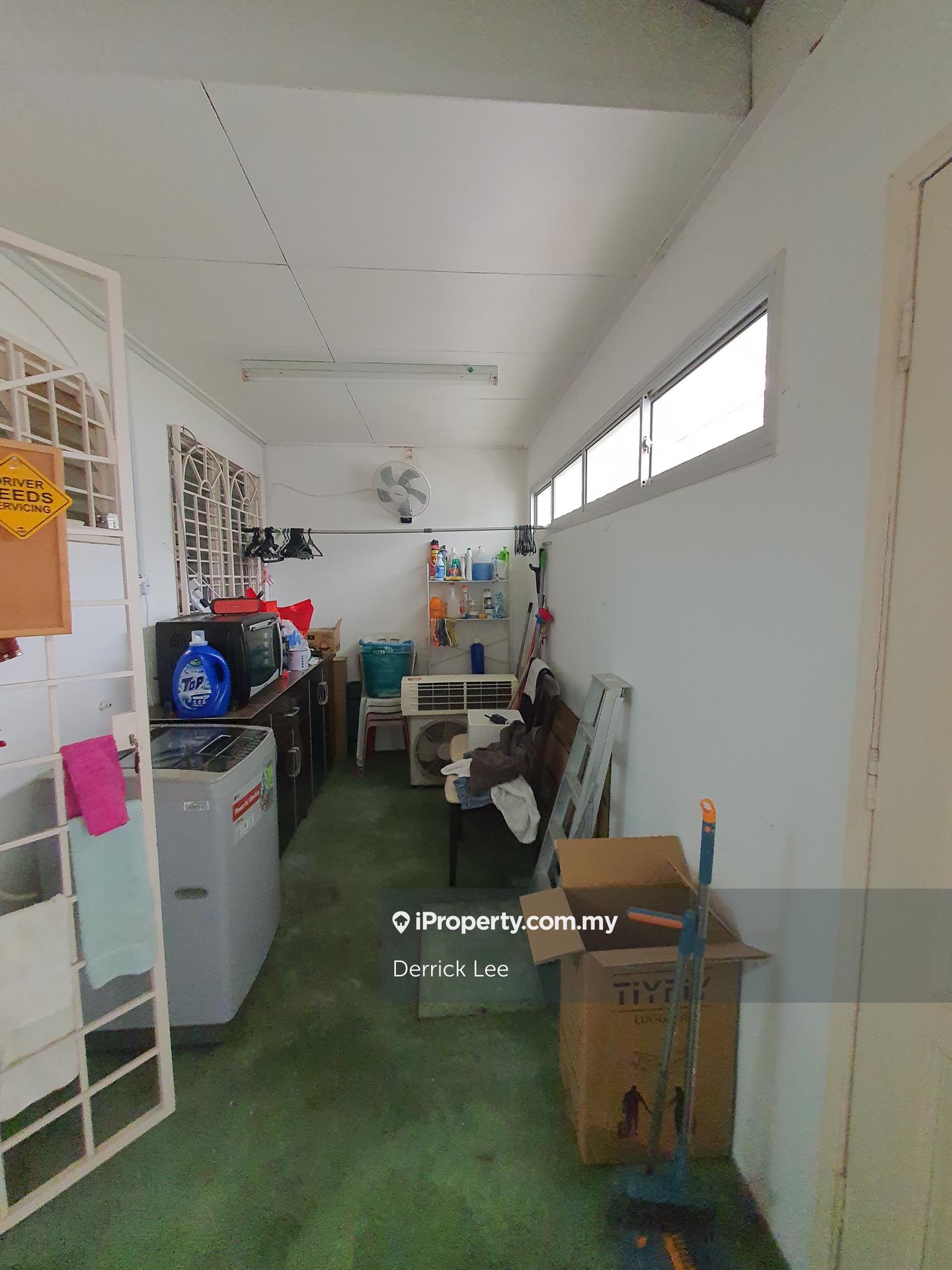 Rumah Berangkai 2 Tingkat untuk Dijual di Usj 3, Subang Jaya oleh Derrick Lee - iProperty.com.my