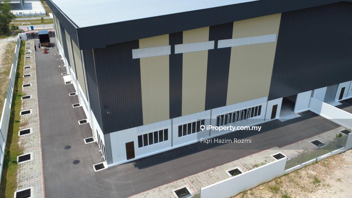Warehouse for Rent in Taman Industri Alam Jaya, Puncak Alam by Fiqri Hazim Rozmi - iProperty.com.my