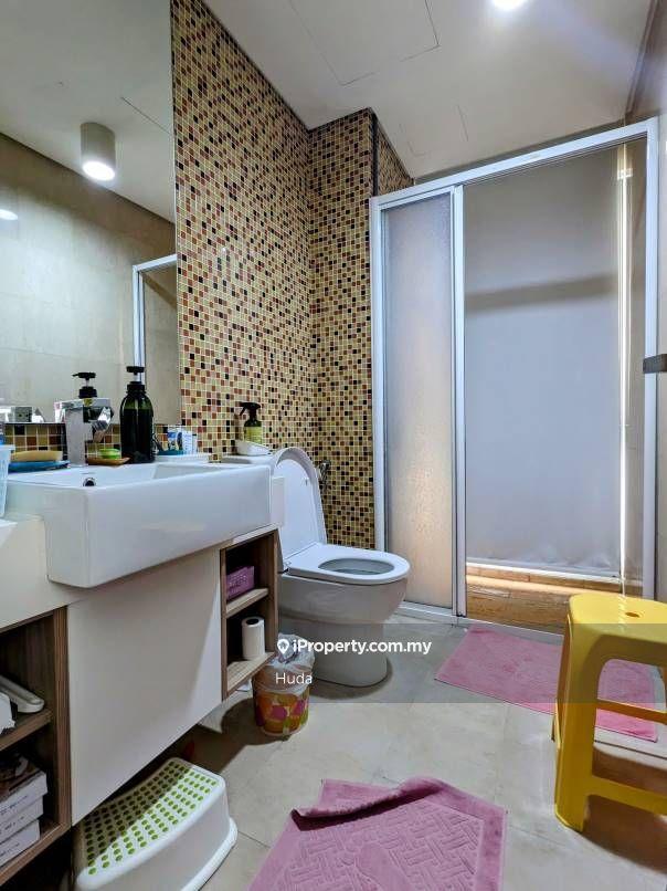 Service Residence for Sale in The Elements by Huda - iProperty.com.my