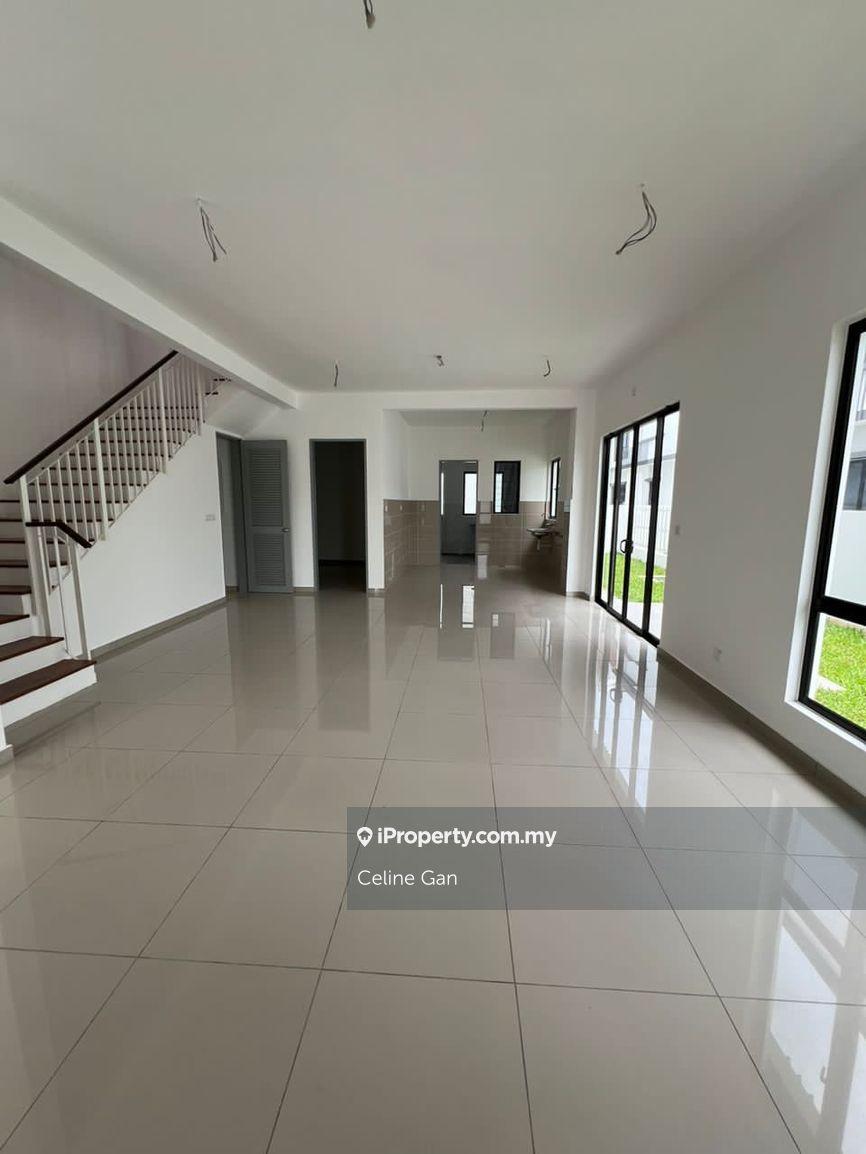 Semi-Detached House for Sale in Setia Utama 4, Bywater Garciae Semi-D, Setia Alam by Celine Gan - iProperty.com.my