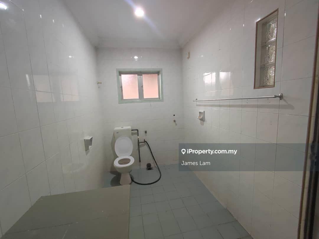 Bungalow House for Sale in Meru Heights, Ipoh by James Lam - iProperty.com.my