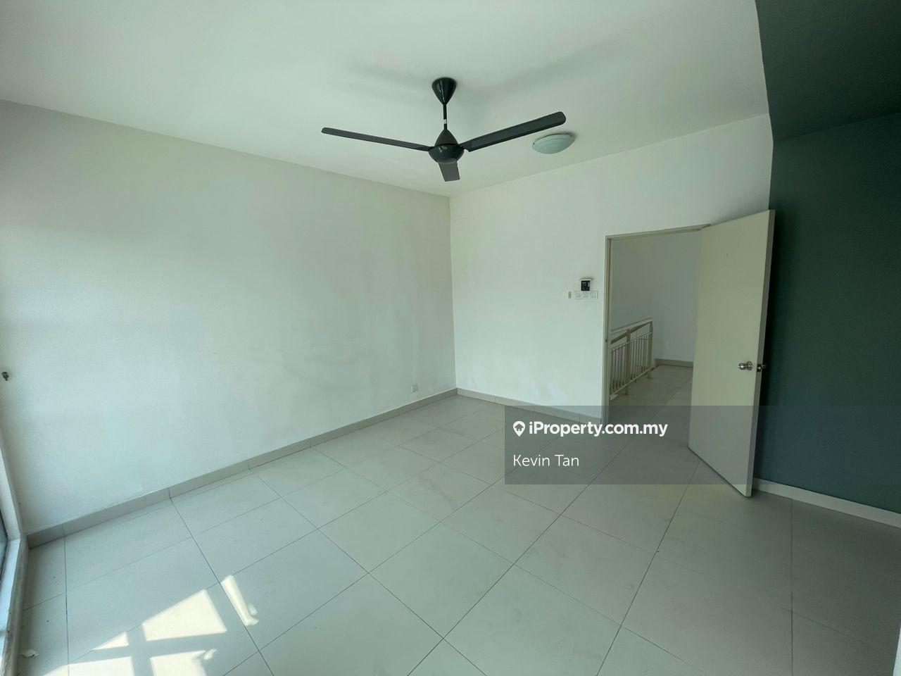 2-storey Terraced House for Sale in Lakeside Residences, Puchong by Kevin Tan - iProperty.com.my