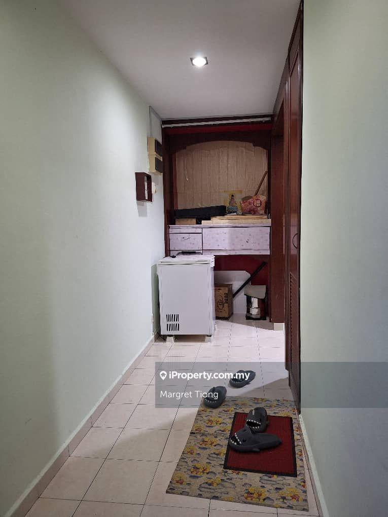 Apartment for Sale in Bailey's Court by Margret Tiong - iProperty.com.my