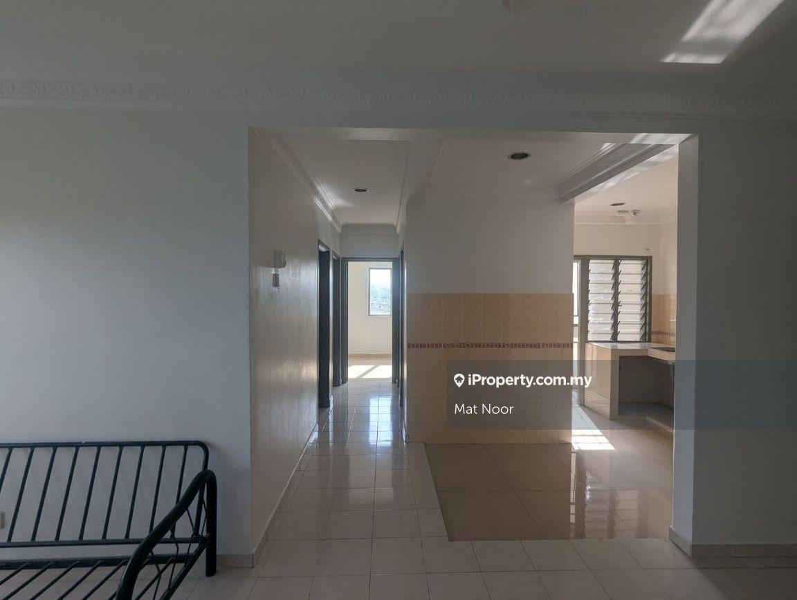 Pangsapuri untuk Dijual di Pangsapuri Danaumas oleh Mat Noor - iProperty.com.my