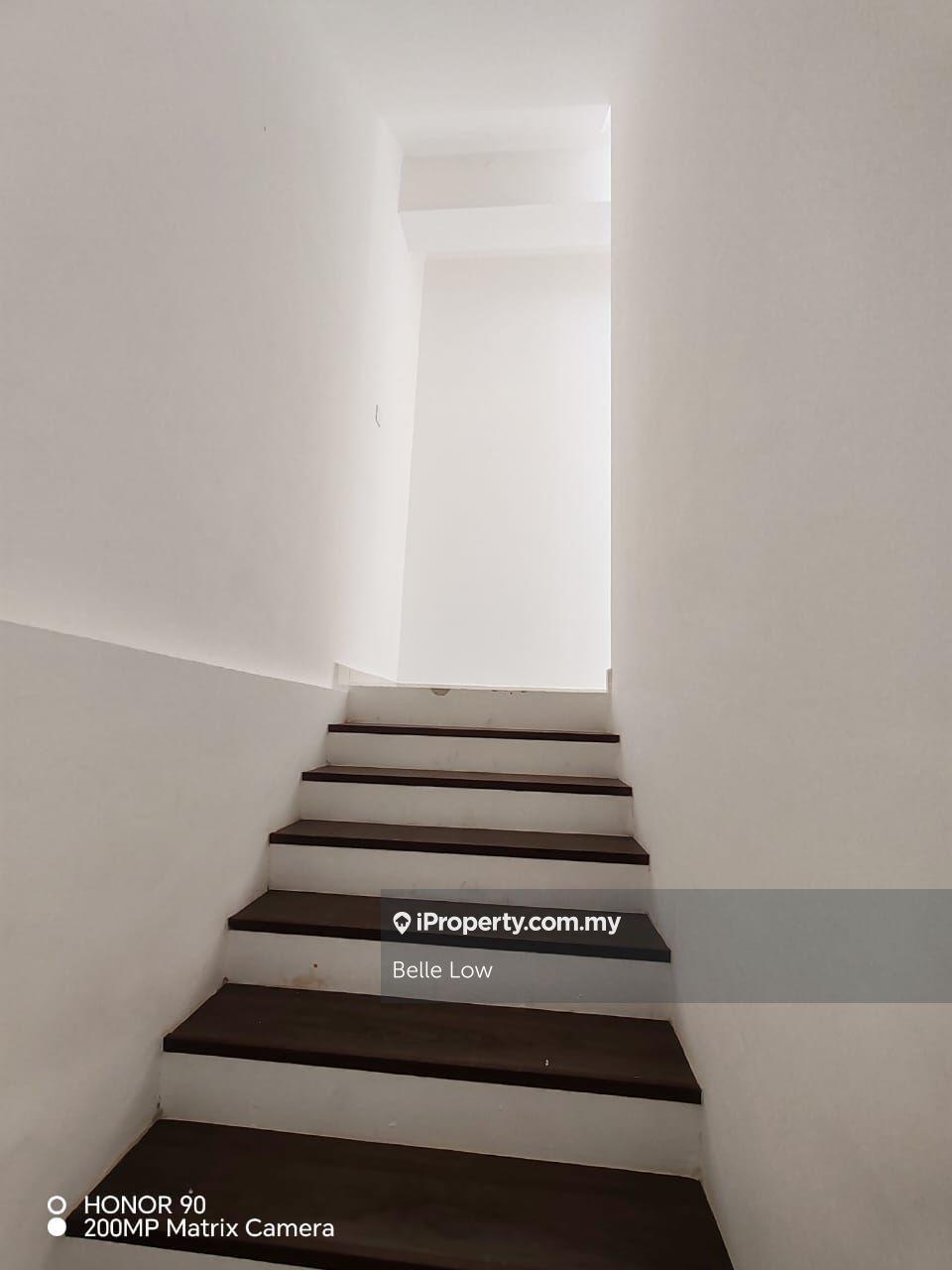 4-storey Terraced House for Sale in Damansara Perdana, Selangor by Belle Low - iProperty.com.my