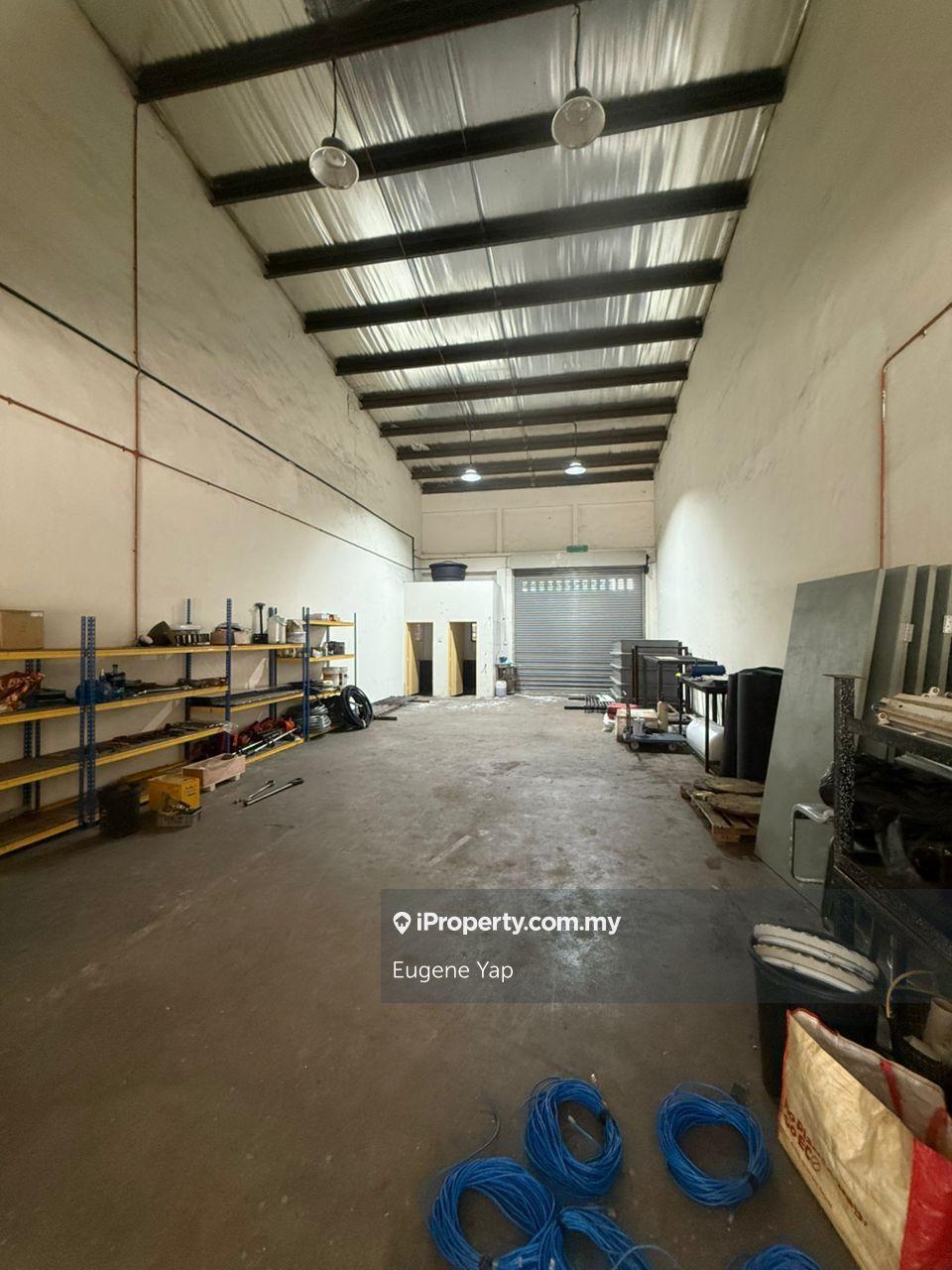 Kilang Teres untuk Dijual di Bukit Kemuning , Seksyen 34 @ Shah Alam, Shah Alam oleh Eugene Yap - iProperty.com.my