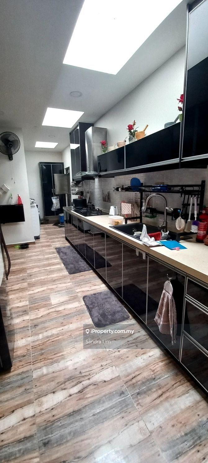 2.5-storey Terraced House for Sale in USJ Heights, Subang Jaya by Sandra Lim - iProperty.com.my