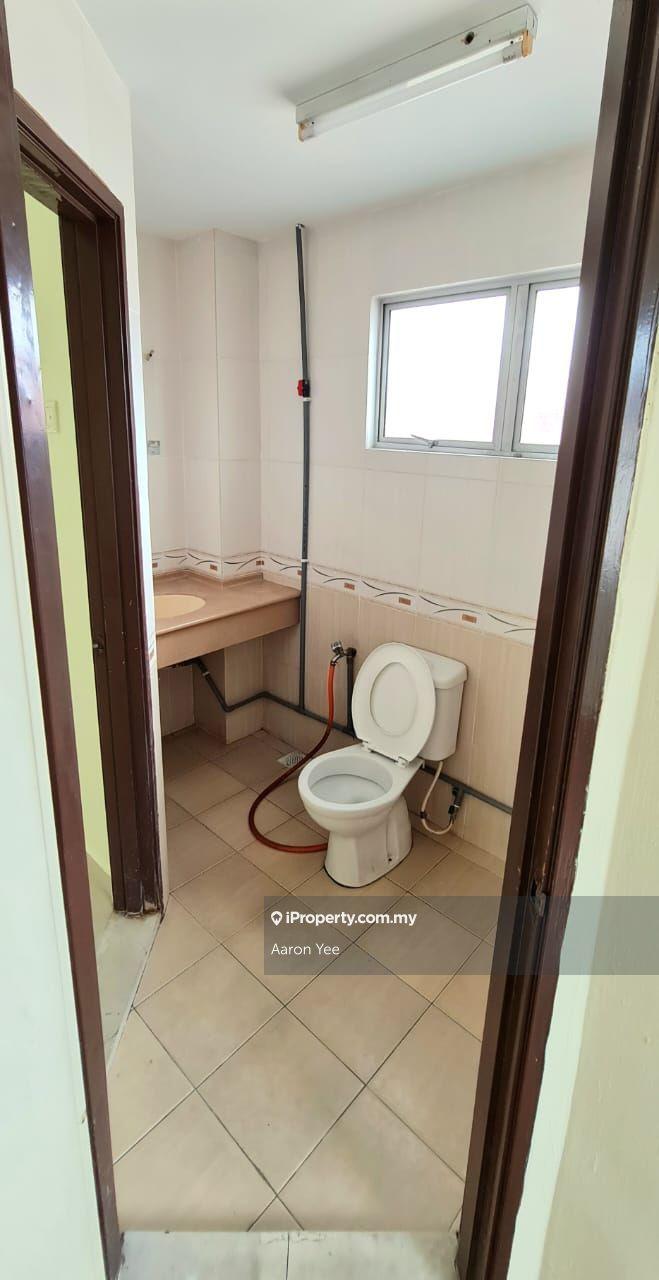3-storey Terraced House for Sale in Taman Minang Ria, Cheras by Aaron Yee - iProperty.com.my