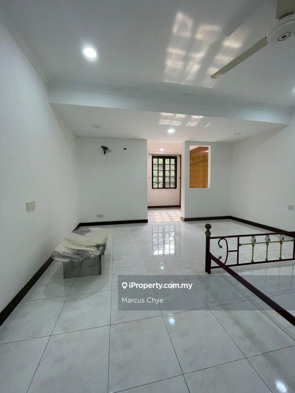 Rumah Pangsa untuk Dijual di Taman Selayang Utama oleh Marcus Chye - iProperty.com.my