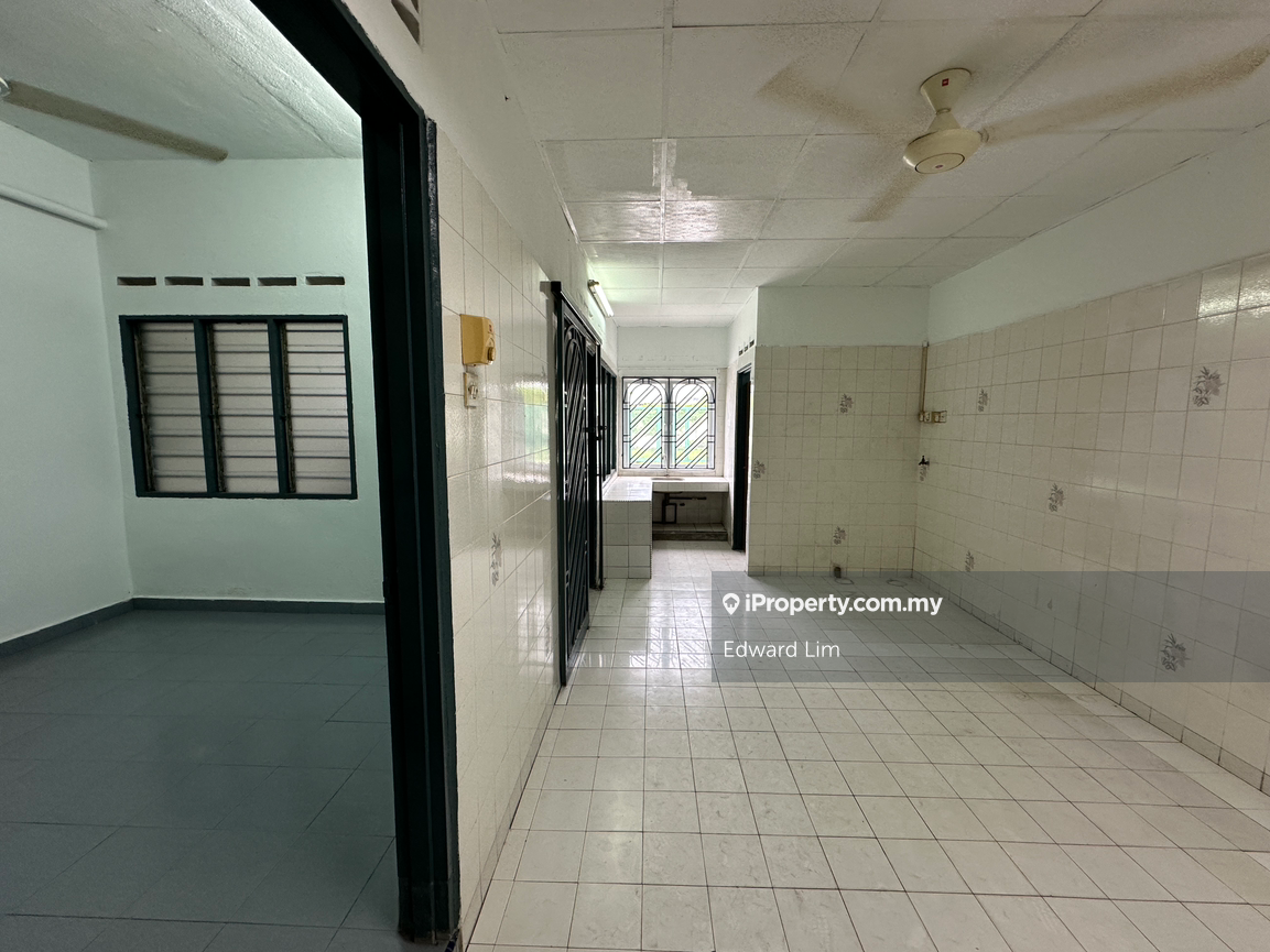 2-storey Terraced House for Sale in Klang City, Klang by Edward Lim - iProperty.com.my