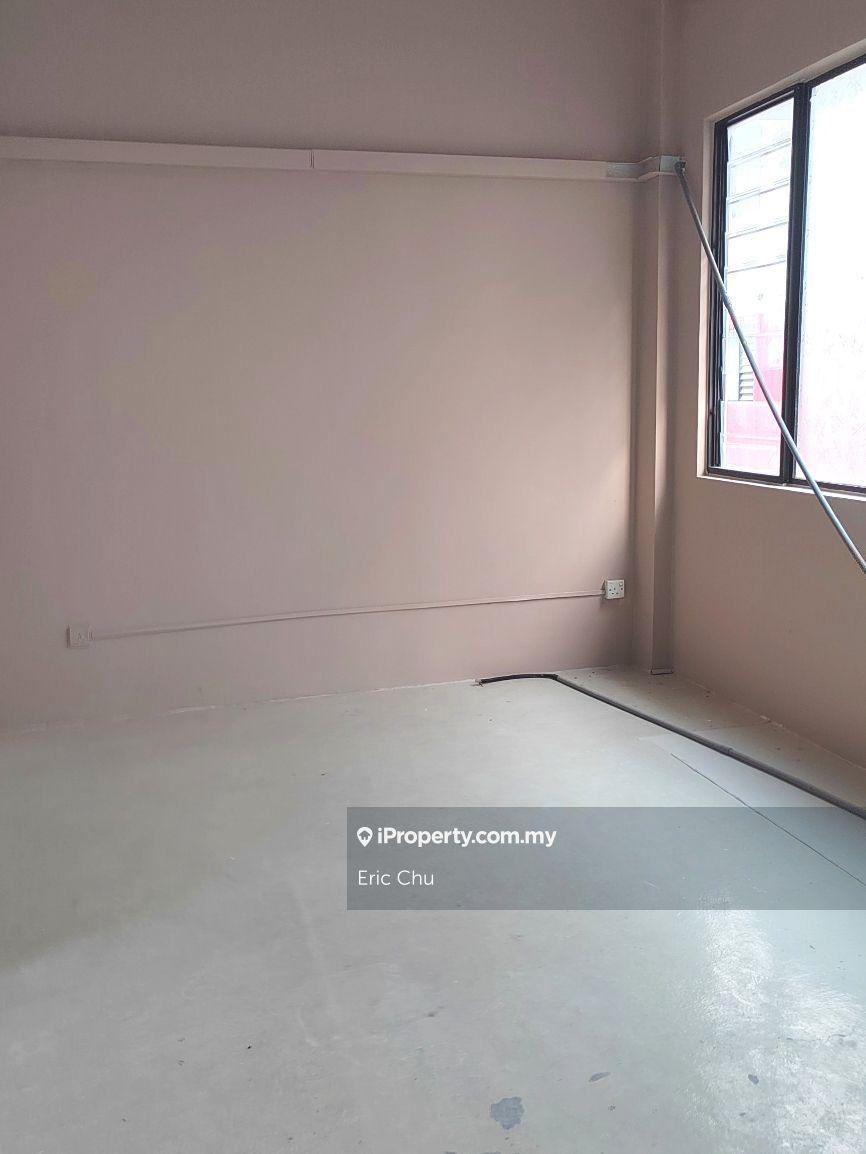 Shop-Office for Rent in TSB Commersial Centre, Sungai Buloh by Eric Chu - iProperty.com.my