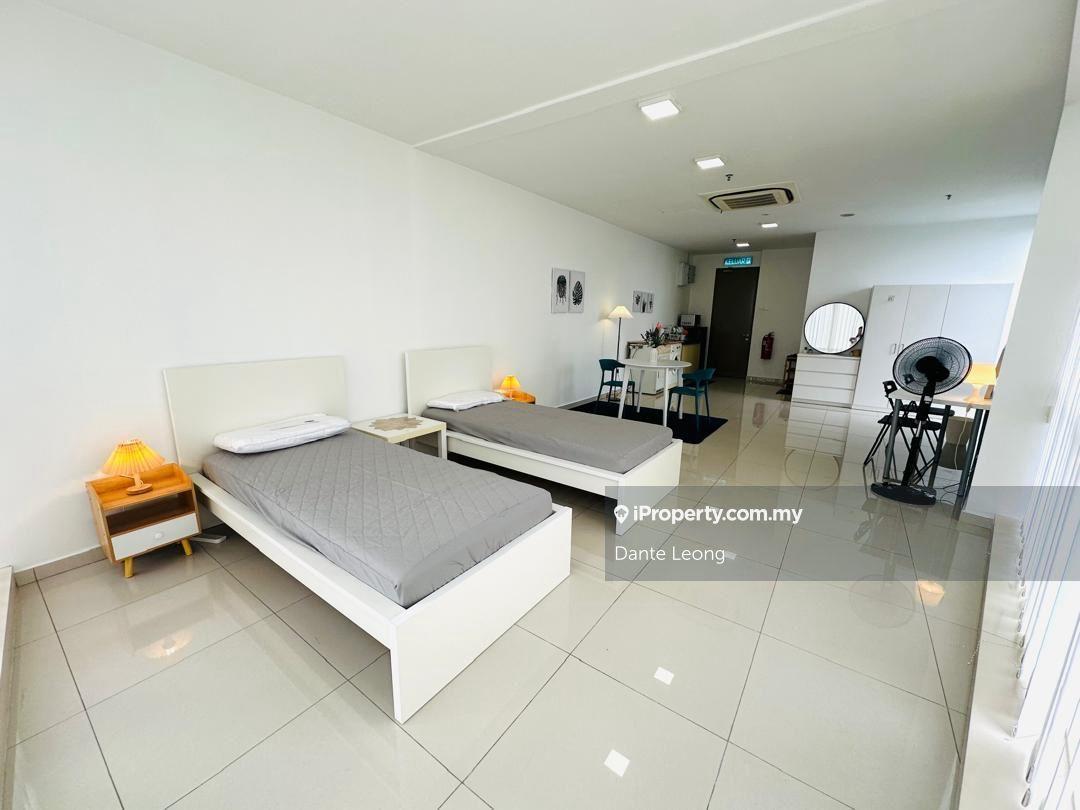 Service Residence for Rent in Pinnacle Petaling Jaya by Dante Leong - iProperty.com.my