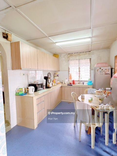 Banglo untuk Dijual di Petaling Jaya, Petaling Jaya oleh Hor Yan - iProperty.com.my