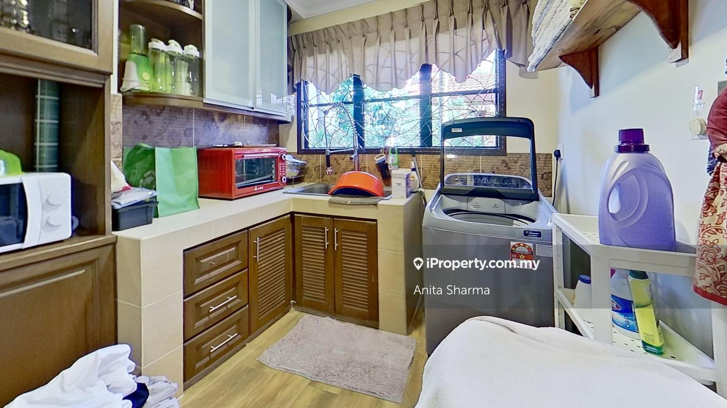 Semi-Detached House for Sale in Kelana Jaya, Petaling Jaya by Anita Sharma - iProperty.com.my
