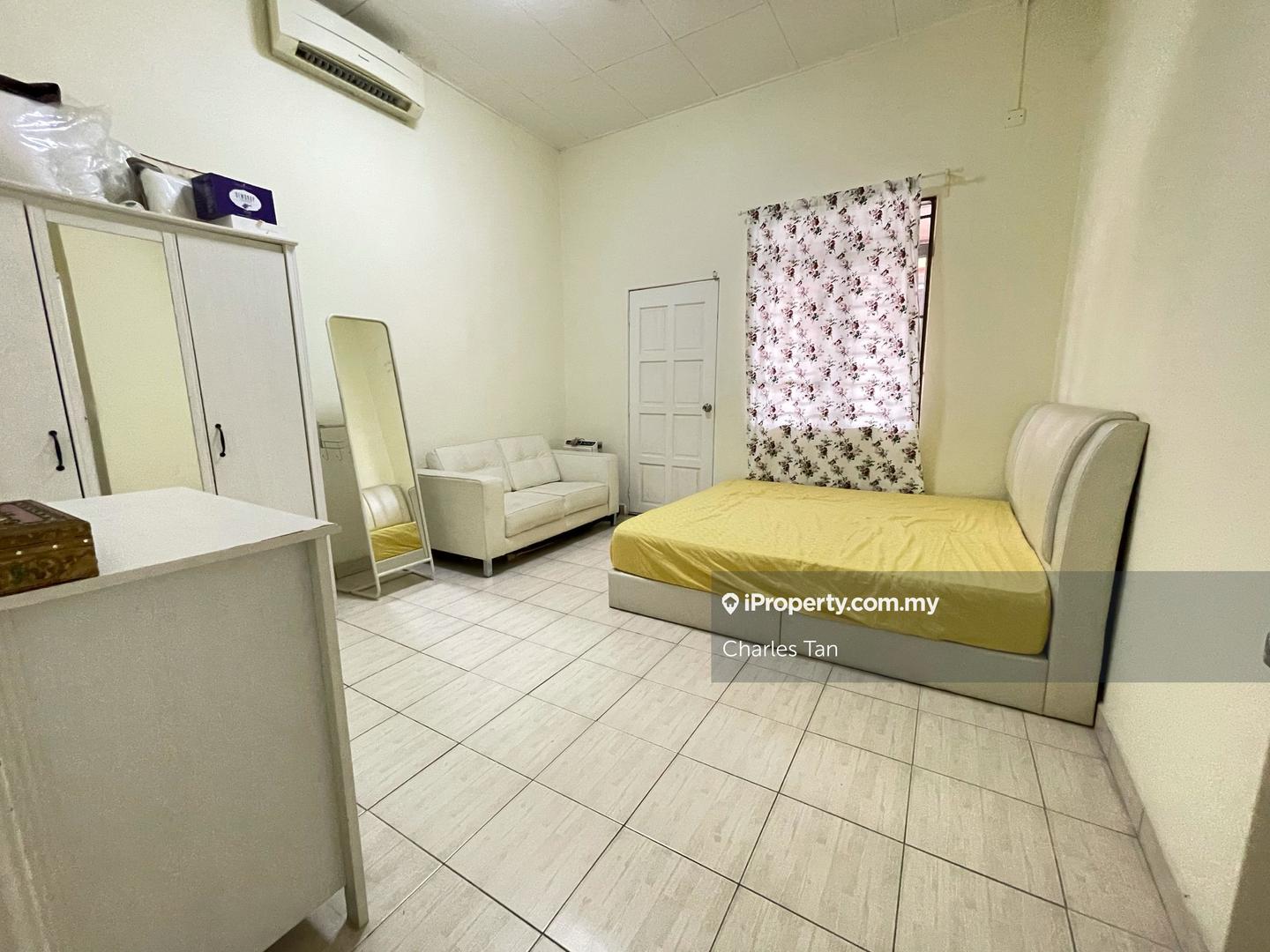 2.5-storey Terraced House for Sale in Lake Vista , Puchong , Tasik Prima, Puchong by Charles Tan - iProperty.com.my