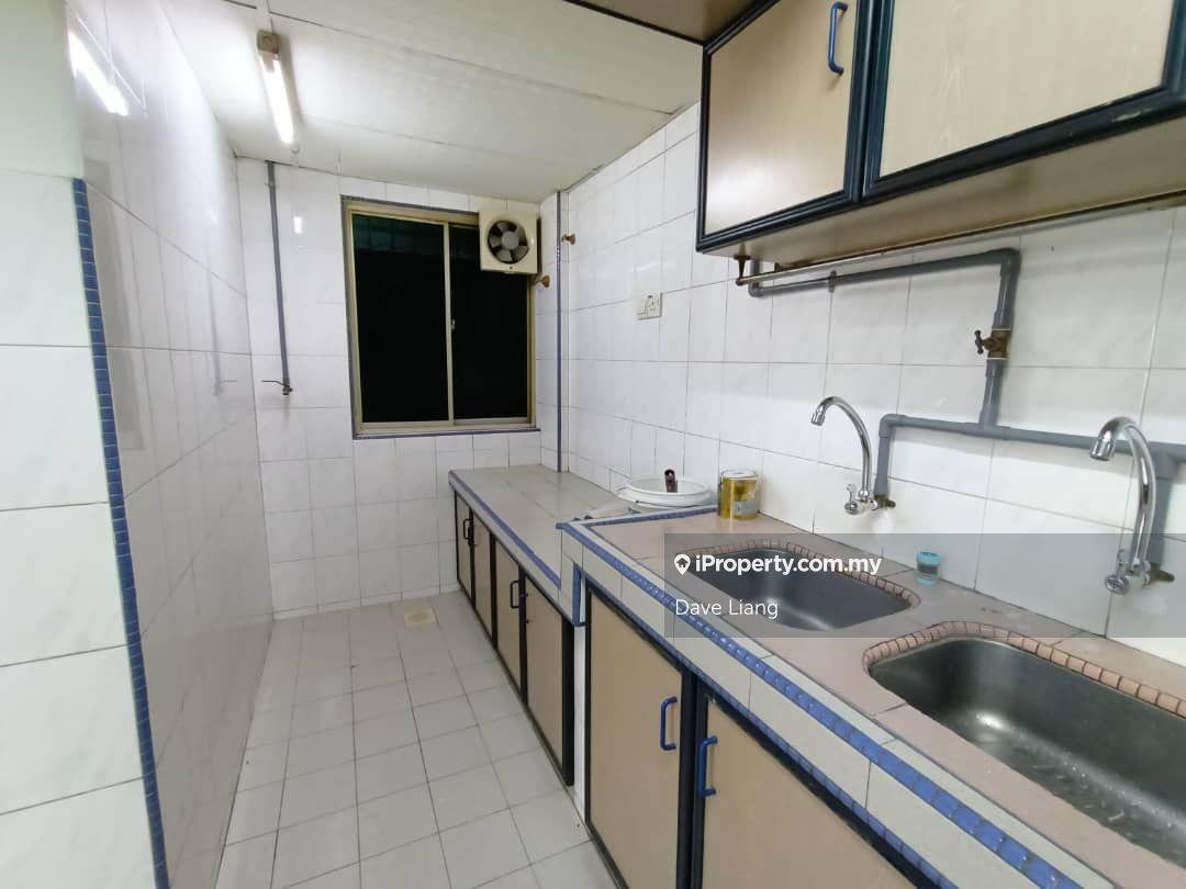 Pangsapuri untuk Dijual di Sri Anggerik 2 oleh Dave Liang - iProperty.com.my