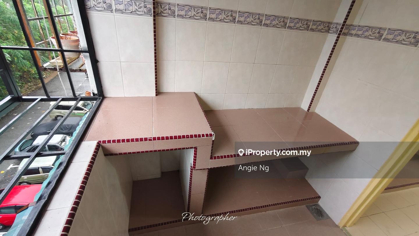 Flat for Sale in Taman Setia Rawang Flat by Angie Ng - iProperty.com.my