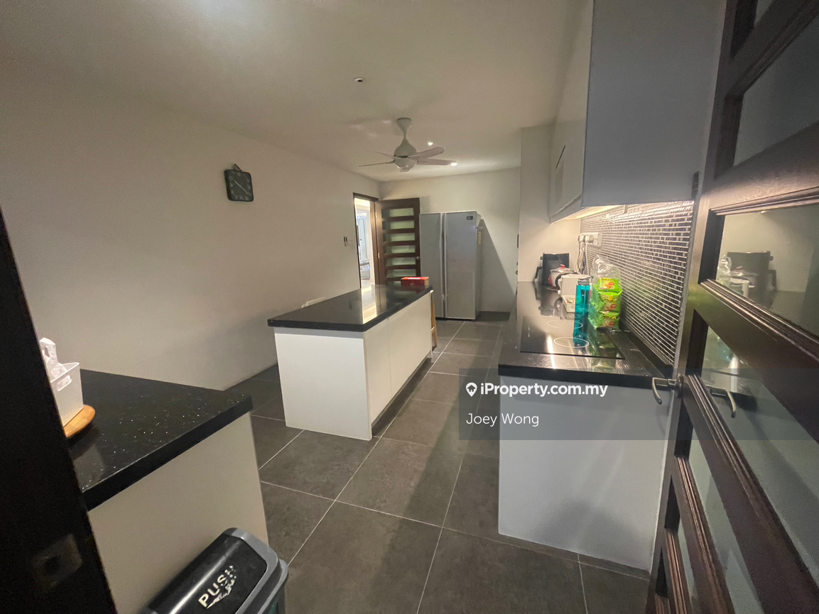 Rumah Berkembar untuk Dijual di SS 21, Damansara Utama, Petaling Jaya oleh Joey Wong - iProperty.com.my