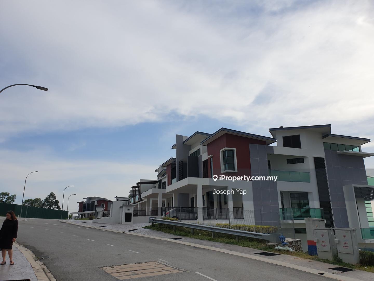Semi-Detached House for Sale in Putra Heights, Subang Jaya by Joseph Yap - iProperty.com.my