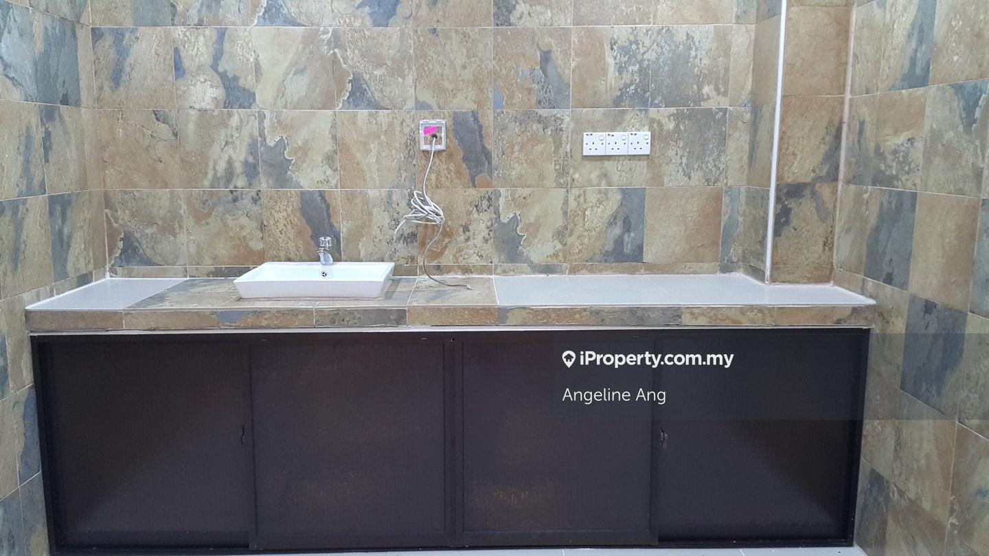 1-storey Terraced House for Sale in Usj 3, Subang Jaya by Angeline Ang - iProperty.com.my