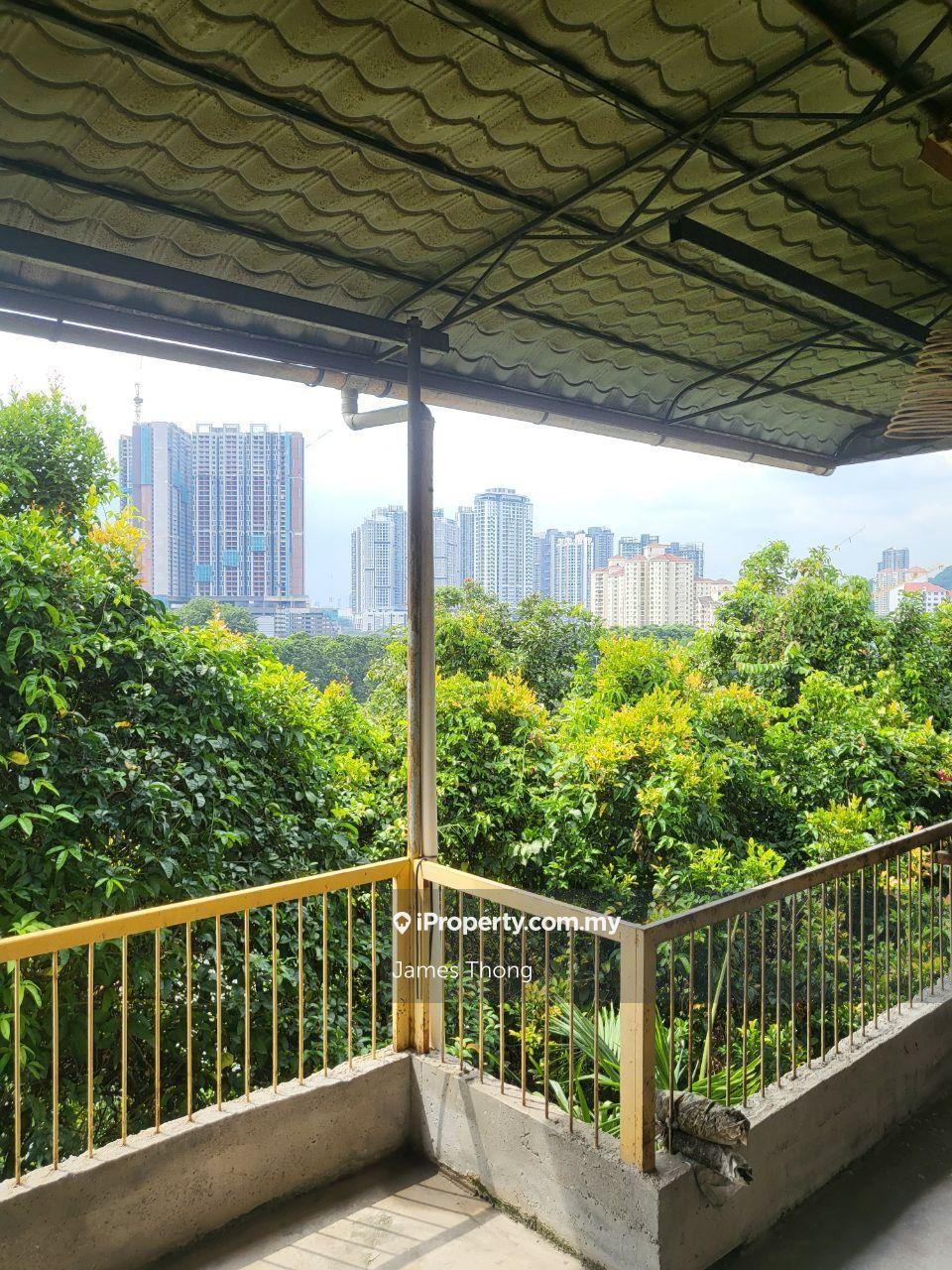Bungalow House for Sale in Taman United, Jalan Klang Lama (Old Klang Road) by James Thong - iProperty.com.my