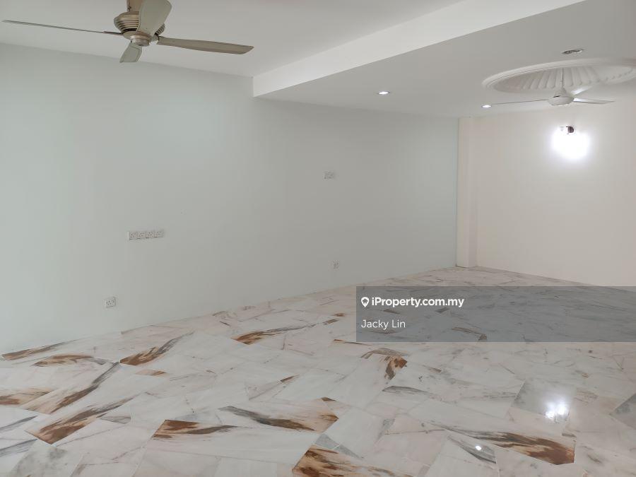 Rumah Berangkai 2 Tingkat untuk Disewa di Taman Saujana Puchong, SP 6, Puchong, Puchong oleh Jacky Lin - iProperty.com.my