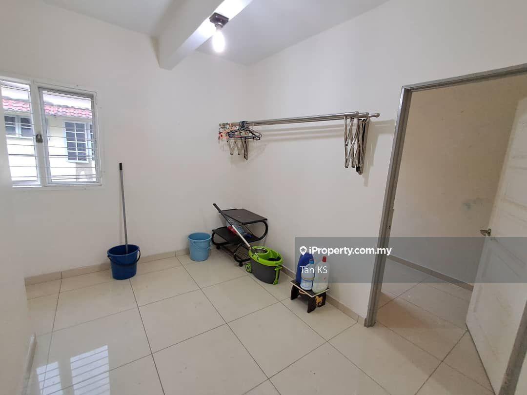 Rumah Berangkai 2 Tingkat untuk Dijual di Taman Bayu Emas, Klang oleh Tan KS - iProperty.com.my
