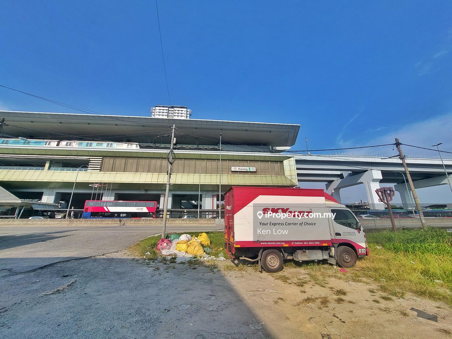 Tanah Pertanian untuk Disewa di Facing Main Road 1 Acre Land , Opposite MRT Kajang, Kajang oleh Ken Low - iProperty.com.my