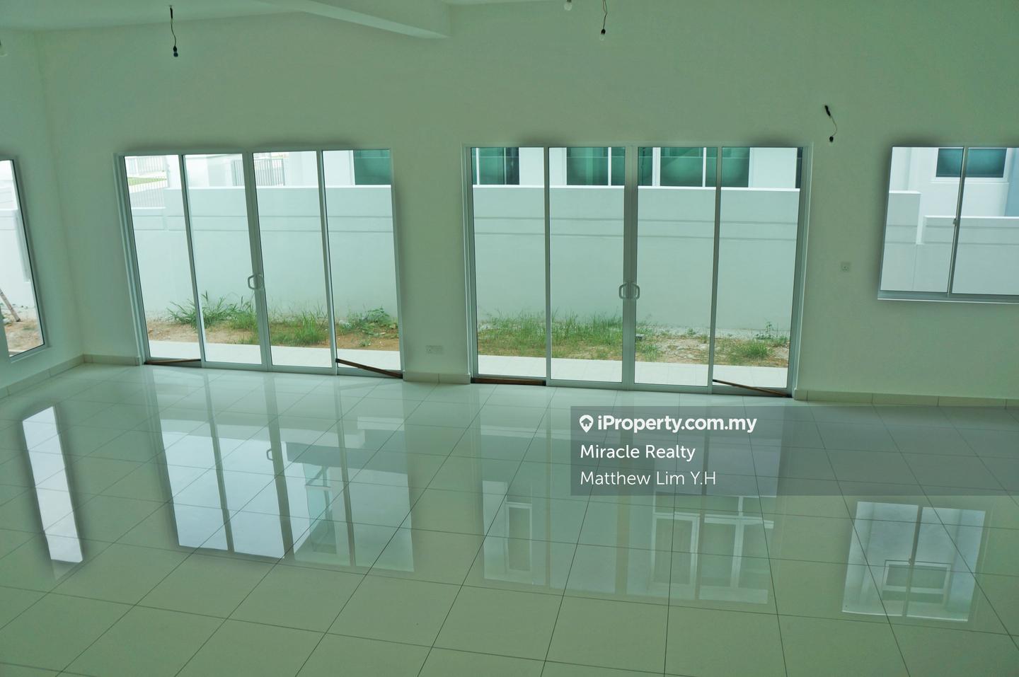 Semi-Detached House for Sale in Ambang Botanic, Klang by Matthew Lim Y.H - iProperty.com.my