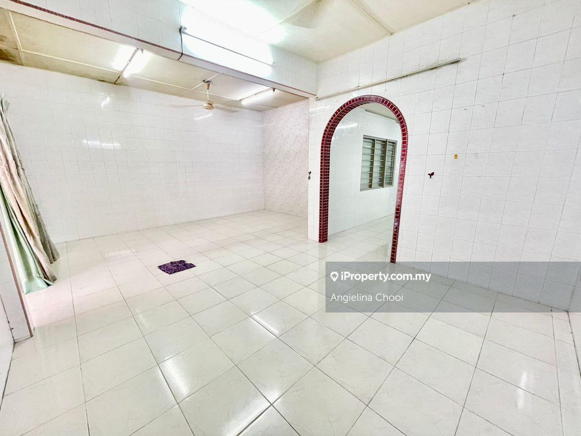 Rumah Berangkai 1.5 Tingkat untuk Disewa di Teluk Intan, Perak oleh Angielina Chooi - iProperty.com.my